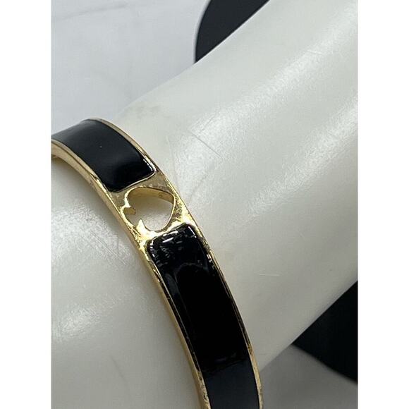 Kate‎ Spade Hole Punch Spade Black Gold Cutout Spade Hinge Bangle - Picture 4 of 11
